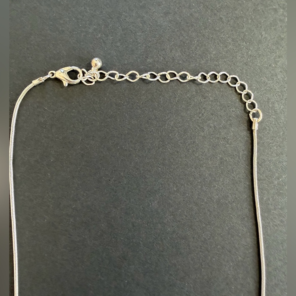 Pendant Necklace Silver Filigree - Picture 4 of 7